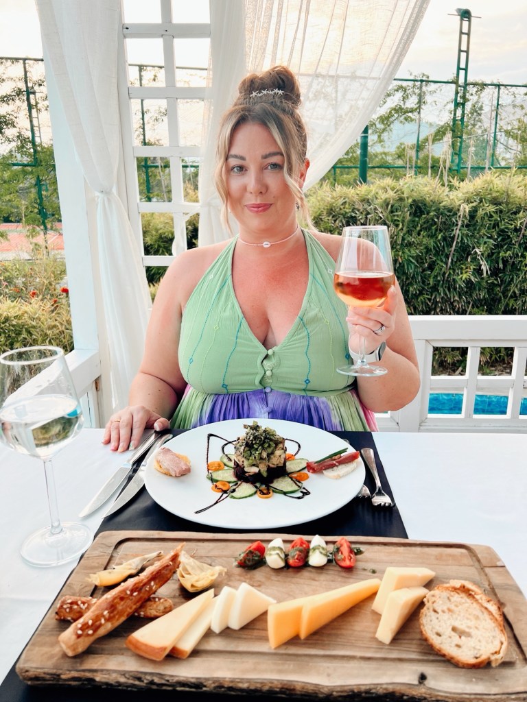 Just Grill TUI Blue Tropical Hotel 